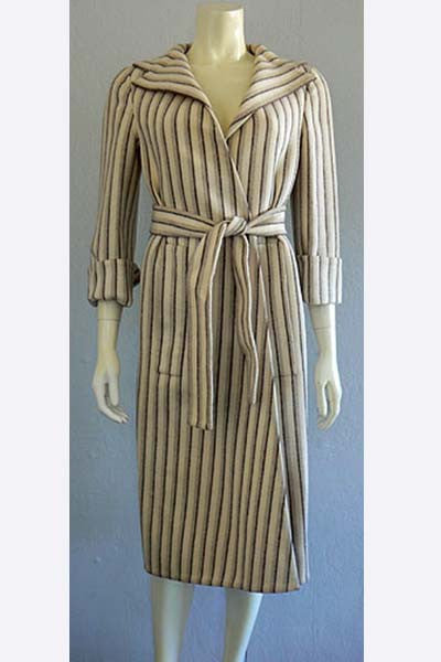 1970s Pauline Trigere Wool Wrap Coat