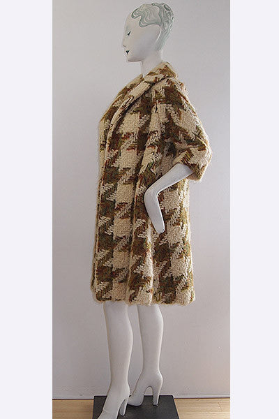 1950s Lilli Ann Over-sized Houndstooth Coat